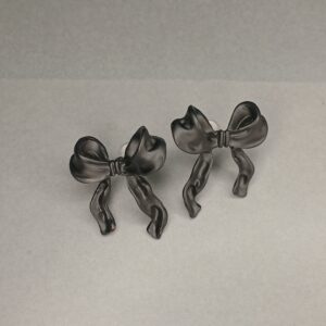 Midnight-Bow-Earrings