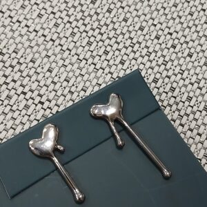 Luxe-Silver-Heart-Drop-Earrings