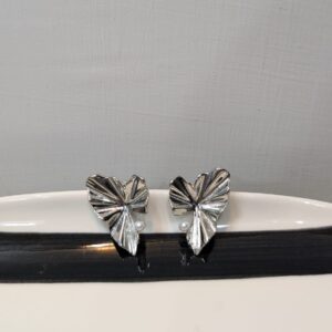 Silver-Pearl-Bow-Earrings